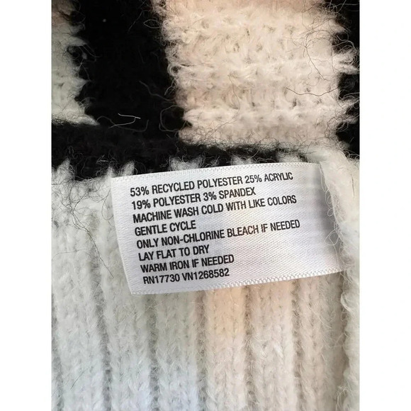 Isabel by Ingrid Women's Oversized Striped Fuzzy Knit Sweater - Size XS - Picture 4 of 5